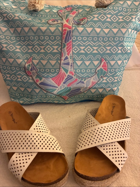 Nature Breeze Shoes - NWOT Nature Breeze White Perforated Cross-Strap Sandals w/Cork Sole & woven base